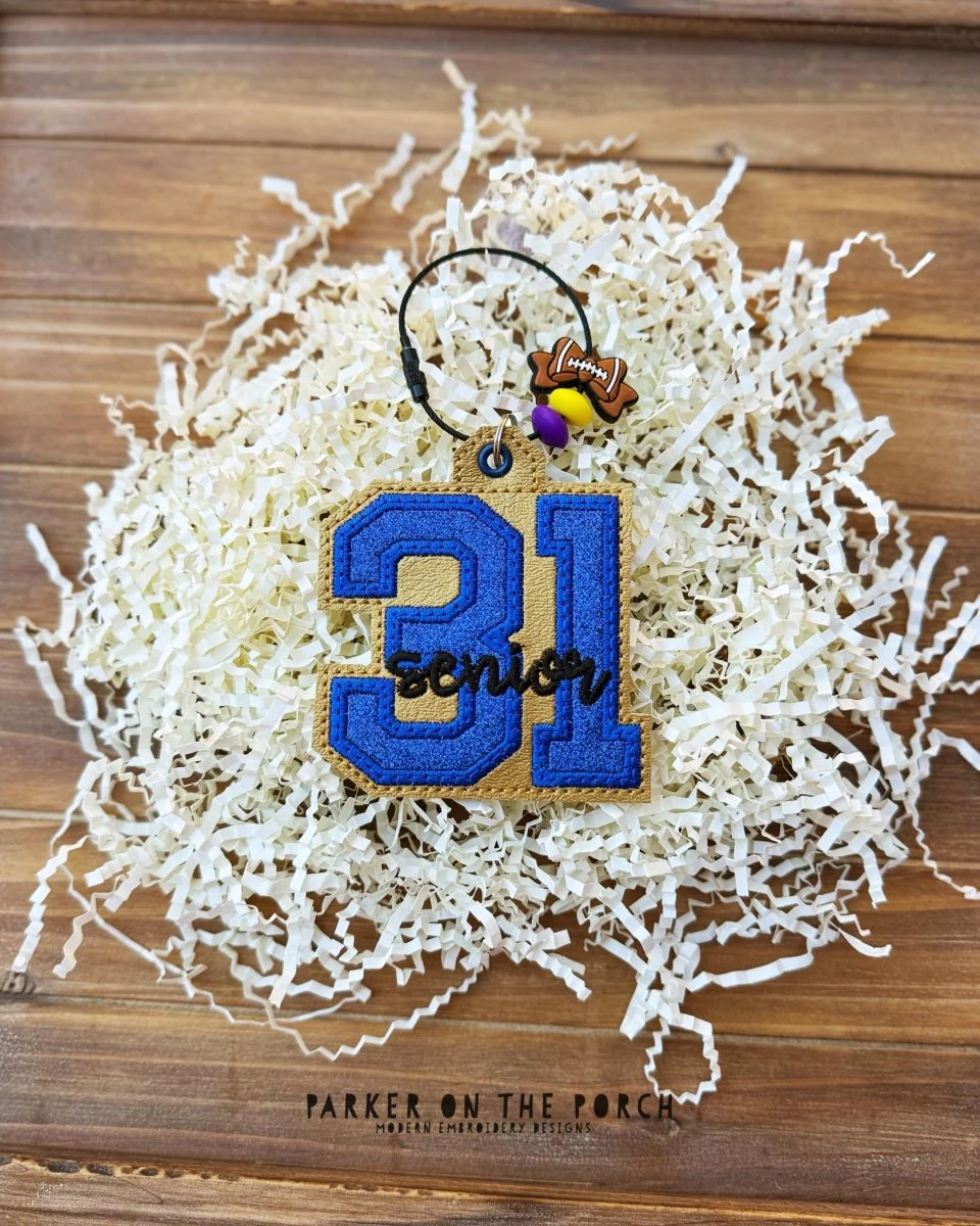 Bag Tag- Senior 31' - Digital Embroidery Pattern Download
