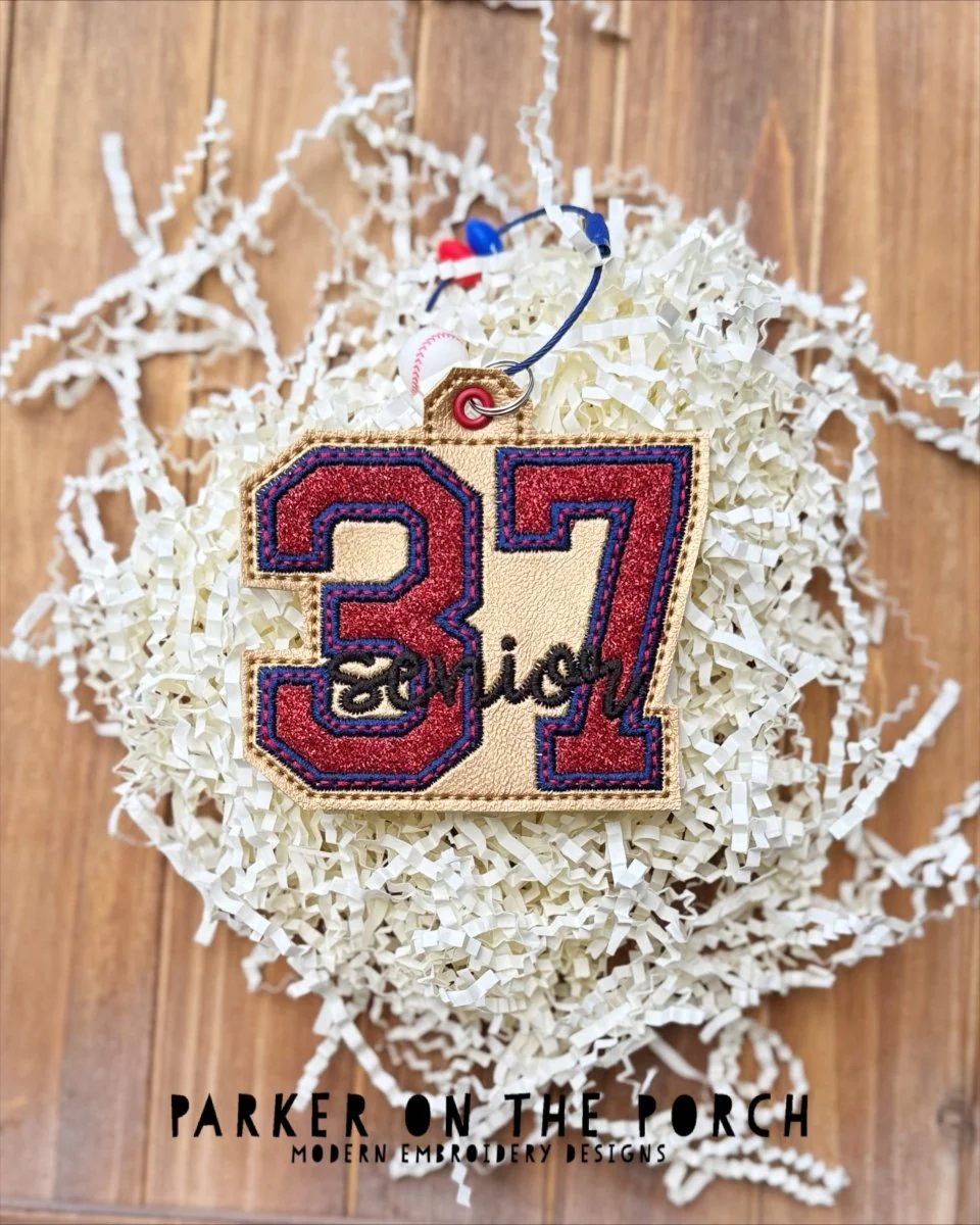 Bag Tag- Senior 37' - Digital Embroidery Pattern Download