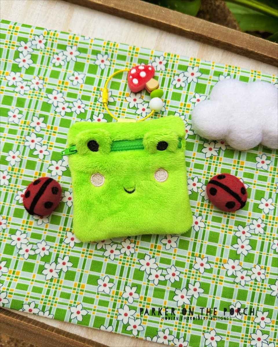 Digital Download - Backpack Buddy Zipper Bag- Frog