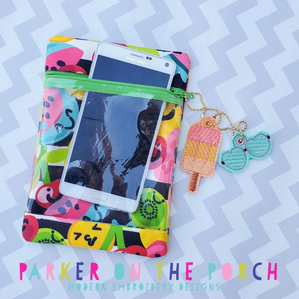 Digital Download- Vertical Splash Zipper Bag - Image 3